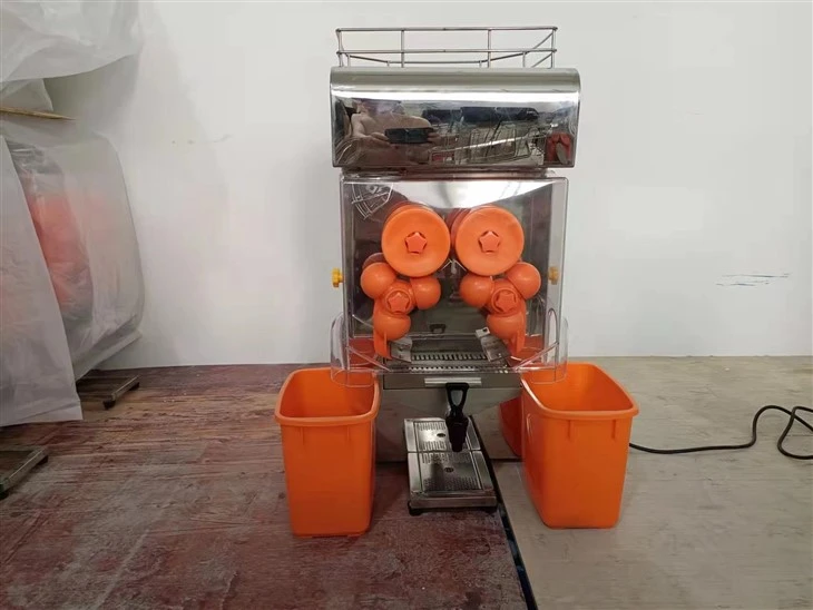 Lemon Pomegranate Orange Juice Machine